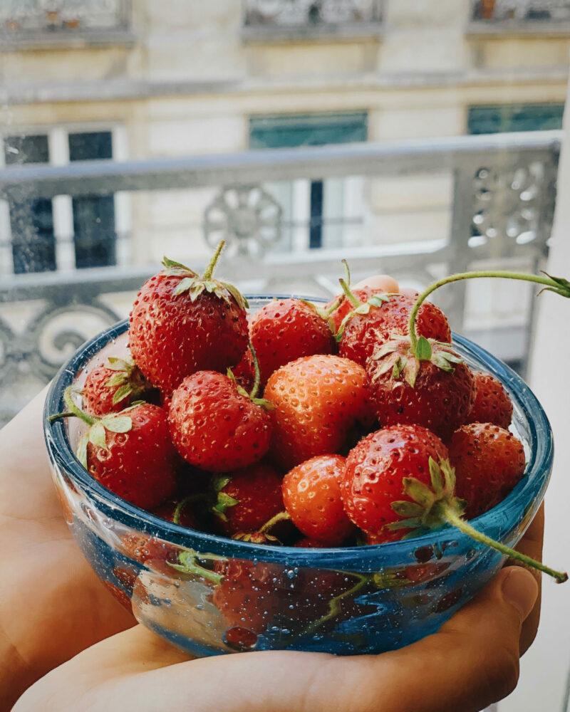 Carbs in Strawberries