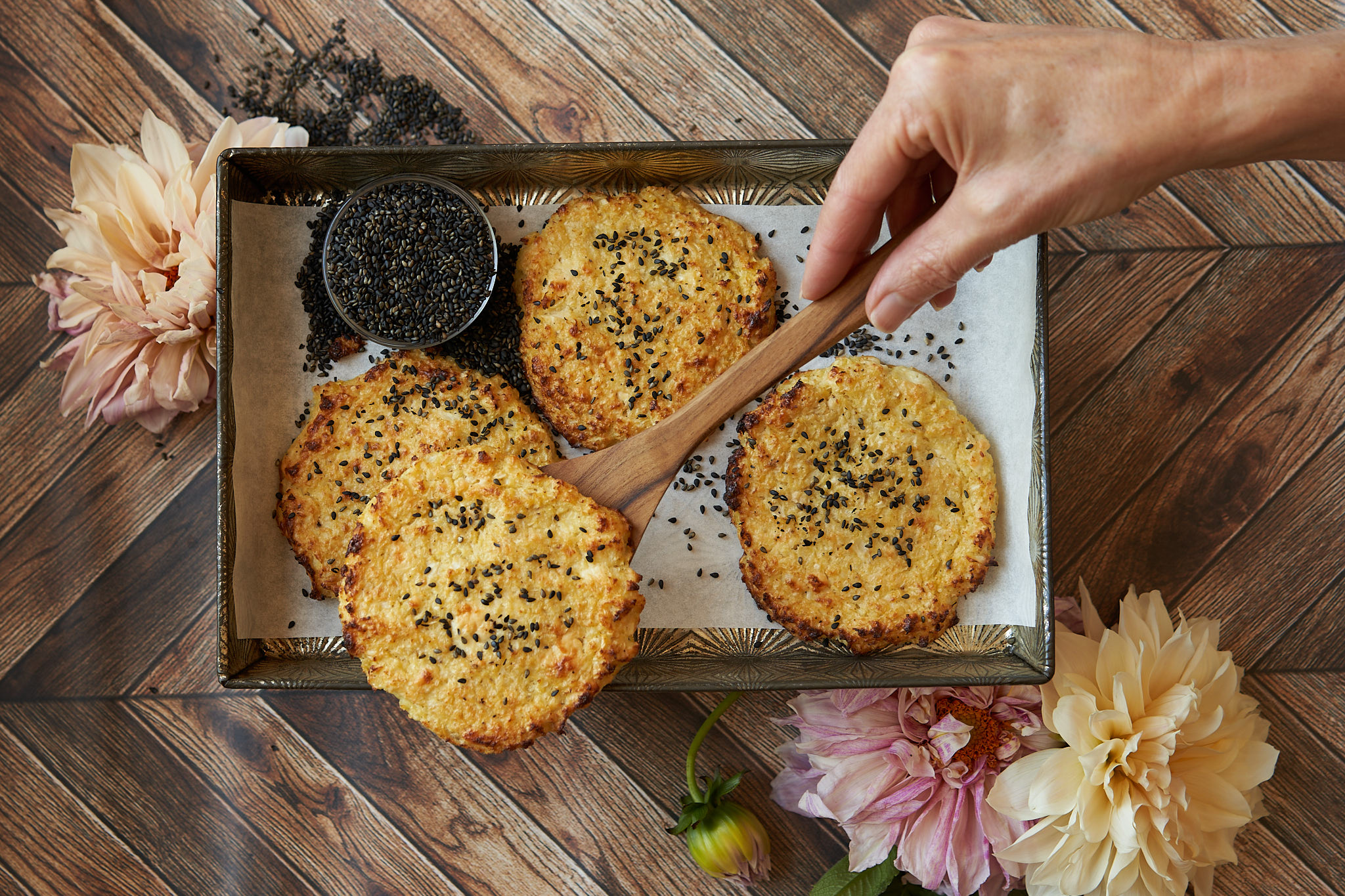 Cheesy Cauliflower Buns